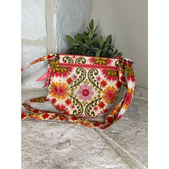 Vera Bradley Folkloric Lizzy saddle Crossbody - Picture 3 of 5